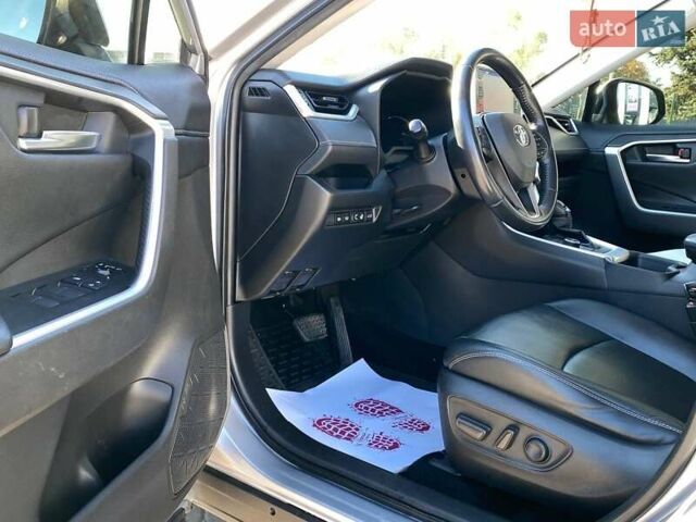 Сірий Тойота РАВ 4, об'ємом двигуна 1.99 л та пробігом 125 тис. км за 29000 $, фото 7 на Automoto.ua