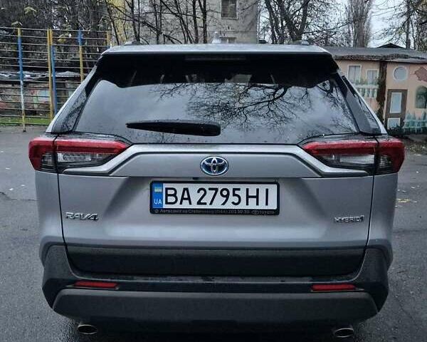 Сірий Тойота РАВ 4, об'ємом двигуна 2.49 л та пробігом 91 тис. км за 35000 $, фото 4 на Automoto.ua
