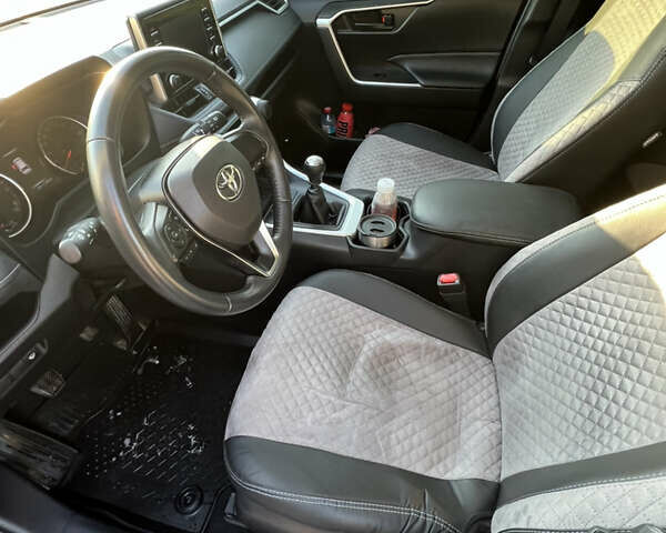 Серый Тойота РАВ 4, объемом двигателя 1.99 л и пробегом 90 тыс. км за 23000 $, фото 8 на Automoto.ua