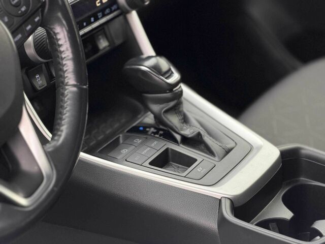 Сірий Тойота РАВ 4, об'ємом двигуна 2.5 л та пробігом 88 тис. км за 28500 $, фото 20 на Automoto.ua