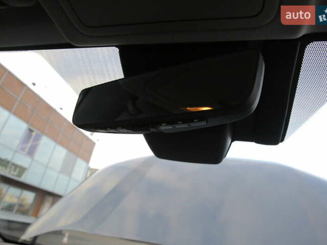 Сірий Тойота РАВ 4, об'ємом двигуна 2.49 л та пробігом 48 тис. км за 30000 $, фото 27 на Automoto.ua