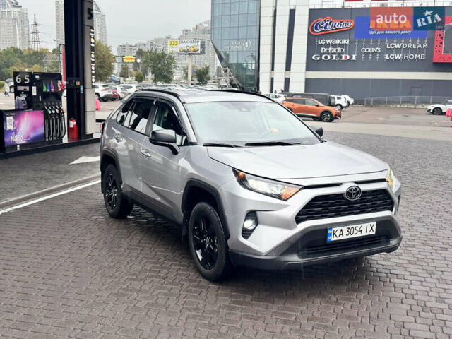 Сірий Тойота РАВ 4, об'ємом двигуна 2.49 л та пробігом 50 тис. км за 26900 $, фото 9 на Automoto.ua