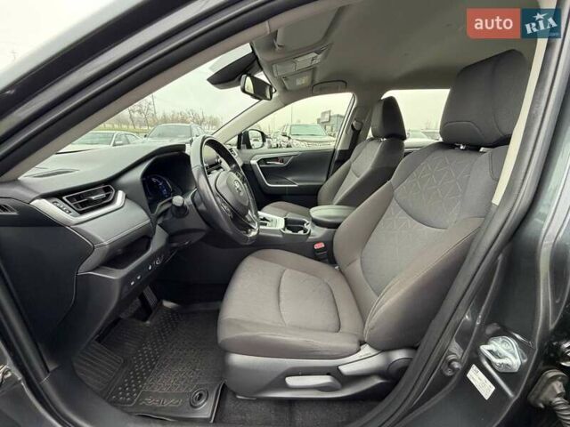 Сірий Тойота РАВ 4, об'ємом двигуна 2.49 л та пробігом 88 тис. км за 28500 $, фото 31 на Automoto.ua