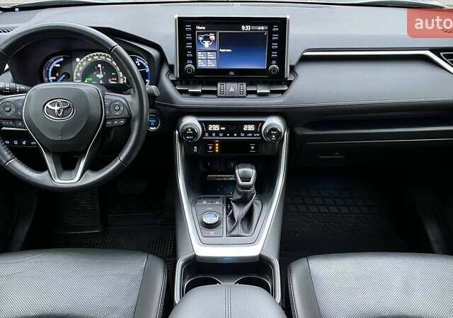 Сірий Тойота РАВ 4, об'ємом двигуна 2.49 л та пробігом 93 тис. км за 35900 $, фото 7 на Automoto.ua