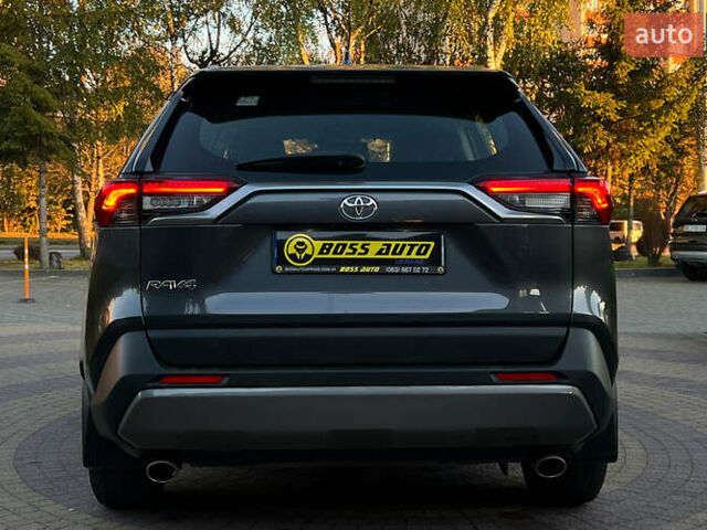 Сірий Тойота РАВ 4, об'ємом двигуна 1.99 л та пробігом 92 тис. км за 28999 $, фото 5 на Automoto.ua