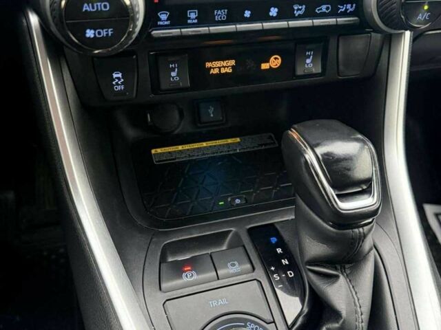 Серый Тойота РАВ 4, объемом двигателя 2.5 л и пробегом 102 тыс. км за 16800 $, фото 9 на Automoto.ua