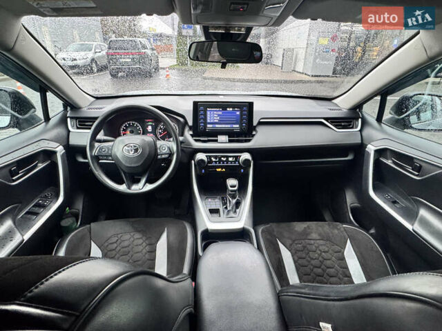 Сірий Тойота РАВ 4, об'ємом двигуна 2.49 л та пробігом 50 тис. км за 26900 $, фото 16 на Automoto.ua