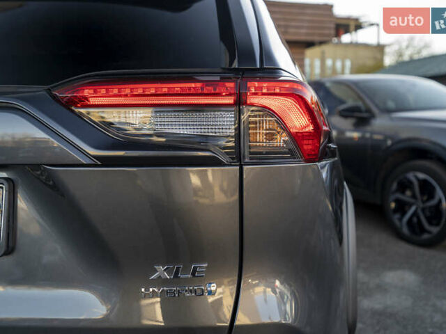 Серый Тойота РАВ 4, объемом двигателя 2.49 л и пробегом 49 тыс. км за 31400 $, фото 20 на Automoto.ua