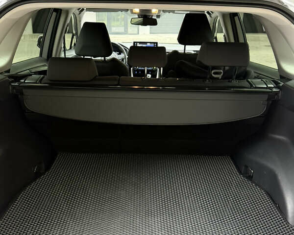 Серый Тойота РАВ 4, объемом двигателя 2.5 л и пробегом 98 тыс. км за 29500 $, фото 24 на Automoto.ua