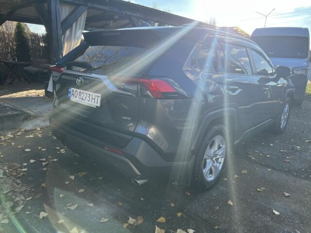 Серый Тойота РАВ 4, объемом двигателя 2 л и пробегом 66 тыс. км за 27000 $, фото 1 на Automoto.ua