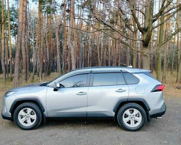 Серый Тойота РАВ 4, объемом двигателя 1.99 л и пробегом 40 тыс. км за 30000 $, фото 1 на Automoto.ua