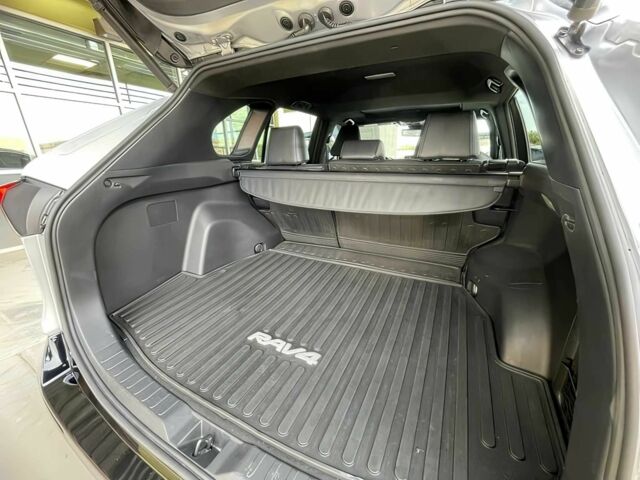 Сірий Тойота РАВ 4, об'ємом двигуна 2.5 л та пробігом 44 тис. км за 15000 $, фото 14 на Automoto.ua