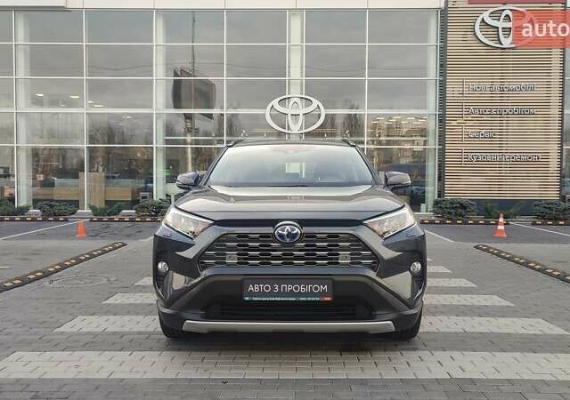 Серый Тойота РАВ 4, объемом двигателя 2.49 л и пробегом 37 тыс. км за 32485 $, фото 4 на Automoto.ua