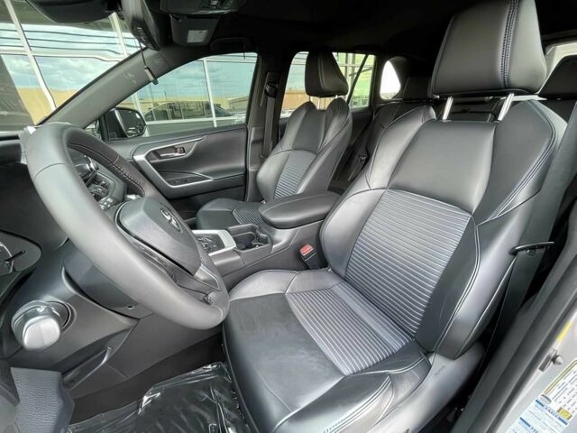 Сірий Тойота РАВ 4, об'ємом двигуна 2.5 л та пробігом 44 тис. км за 15000 $, фото 8 на Automoto.ua