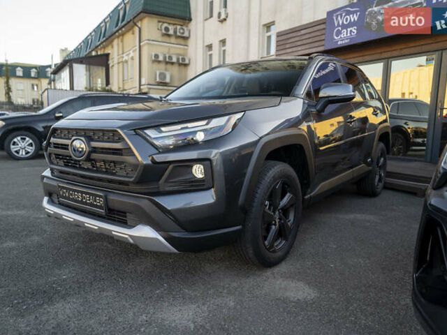 Серый Тойота РАВ 4, объемом двигателя 2.49 л и пробегом 49 тыс. км за 31400 $, фото 2 на Automoto.ua