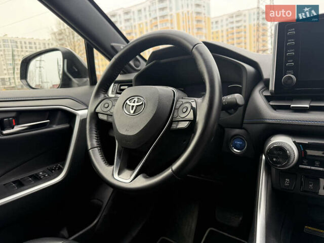 Серый Тойота РАВ 4, объемом двигателя 2.49 л и пробегом 195 тыс. км за 28850 $, фото 26 на Automoto.ua