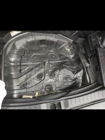 Сірий Тойота РАВ 4, об'ємом двигуна 2.5 л та пробігом 124 тис. км за 15900 $, фото 24 на Automoto.ua