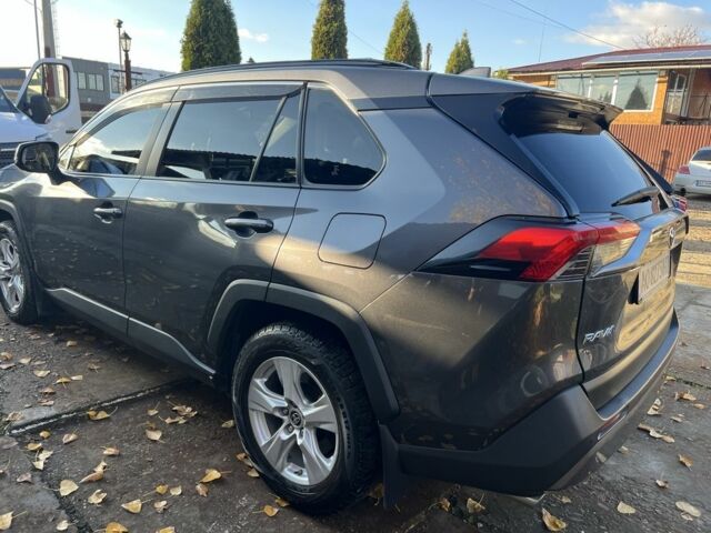 Серый Тойота РАВ 4, объемом двигателя 2 л и пробегом 66 тыс. км за 27000 $, фото 2 на Automoto.ua