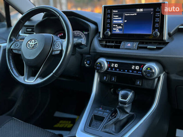 Сірий Тойота РАВ 4, об'ємом двигуна 1.99 л та пробігом 92 тис. км за 28999 $, фото 18 на Automoto.ua