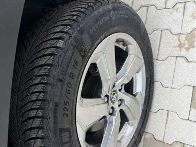 Серый Тойота РАВ 4, объемом двигателя 2.5 л и пробегом 86 тыс. км за 18900 $, фото 8 на Automoto.ua