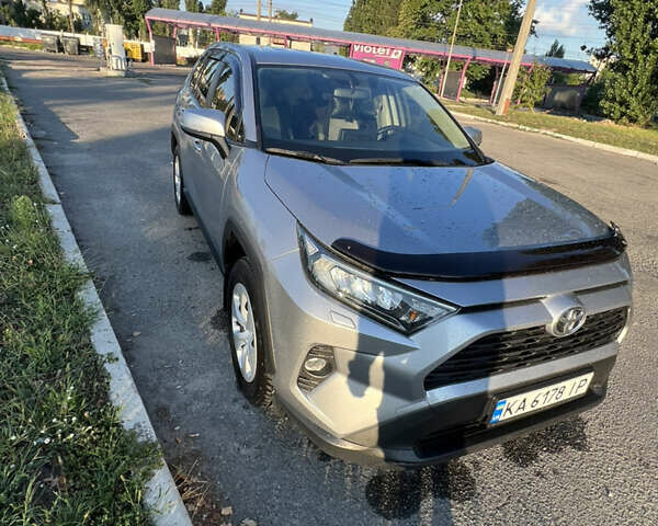 Серый Тойота РАВ 4, объемом двигателя 1.99 л и пробегом 90 тыс. км за 23000 $, фото 5 на Automoto.ua