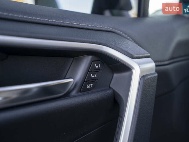 Серый Тойота РАВ 4, объемом двигателя 2.49 л и пробегом 49 тыс. км за 31400 $, фото 24 на Automoto.ua