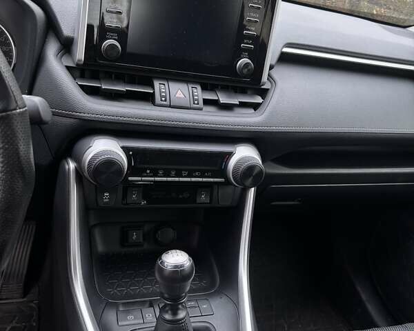 Серый Тойота РАВ 4, объемом двигателя 1.99 л и пробегом 5 тыс. км за 27500 $, фото 13 на Automoto.ua