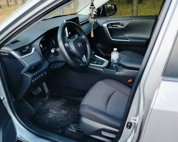 Серый Тойота РАВ 4, объемом двигателя 1.99 л и пробегом 40 тыс. км за 30000 $, фото 10 на Automoto.ua