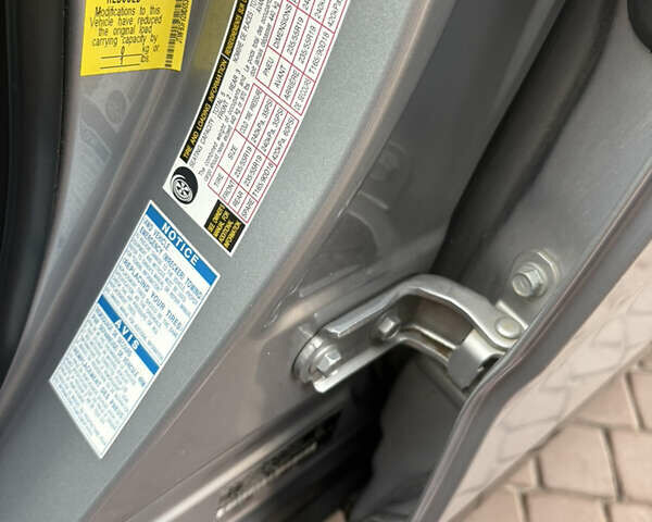 Серый Тойота РАВ 4, объемом двигателя 2.49 л и пробегом 67 тыс. км за 36999 $, фото 36 на Automoto.ua