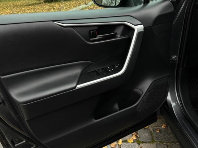 Серый Тойота РАВ 4, объемом двигателя 2.5 л и пробегом 63 тыс. км за 29500 $, фото 11 на Automoto.ua