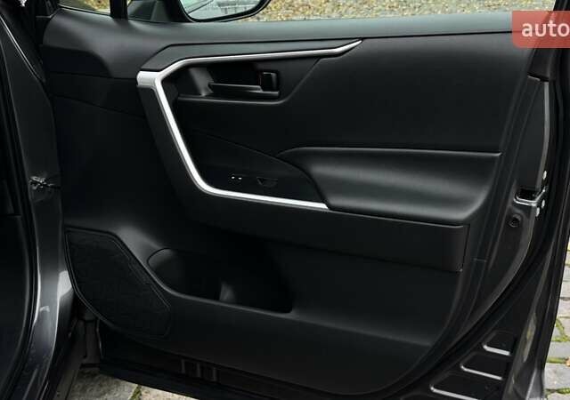 Серый Тойота РАВ 4, объемом двигателя 2.49 л и пробегом 63 тыс. км за 30999 $, фото 19 на Automoto.ua