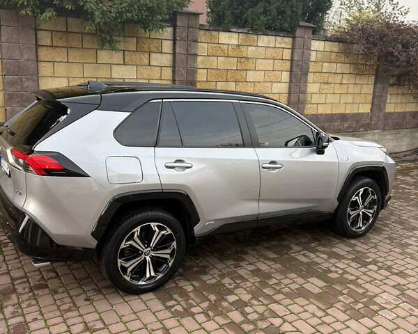 Серый Тойота РАВ 4, объемом двигателя 2.49 л и пробегом 67 тыс. км за 36999 $, фото 1 на Automoto.ua