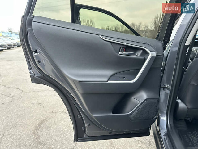 Серый Тойота РАВ 4, объемом двигателя 1.99 л и пробегом 48 тыс. км за 33500 $, фото 18 на Automoto.ua