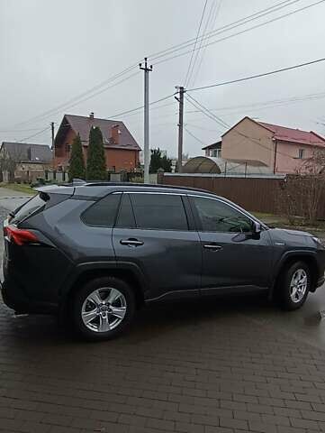 Серый Тойота РАВ 4, объемом двигателя 2.49 л и пробегом 48 тыс. км за 33700 $, фото 4 на Automoto.ua