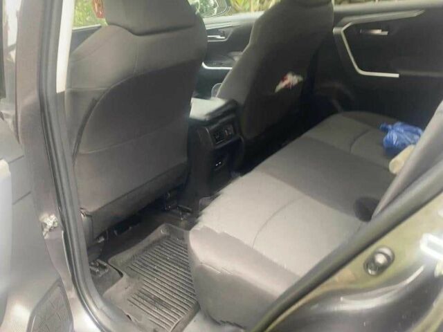 Сірий Тойота РАВ 4, об'ємом двигуна 2.5 л та пробігом 38 тис. км за 16100 $, фото 7 на Automoto.ua