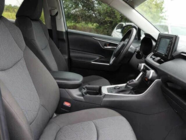 Сірий Тойота РАВ 4, об'ємом двигуна 2.5 л та пробігом 10 тис. км за 11300 $, фото 8 на Automoto.ua