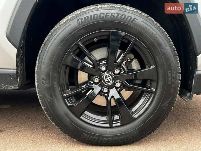 Серый Тойота РАВ 4, объемом двигателя 2.5 л и пробегом 223 тыс. км за 21900 $, фото 15 на Automoto.ua
