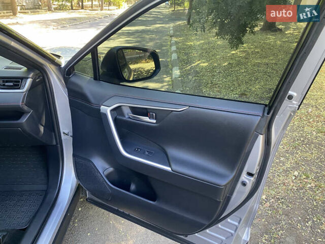 Серый Тойота РАВ 4, объемом двигателя 2.49 л и пробегом 64 тыс. км за 42000 $, фото 19 на Automoto.ua