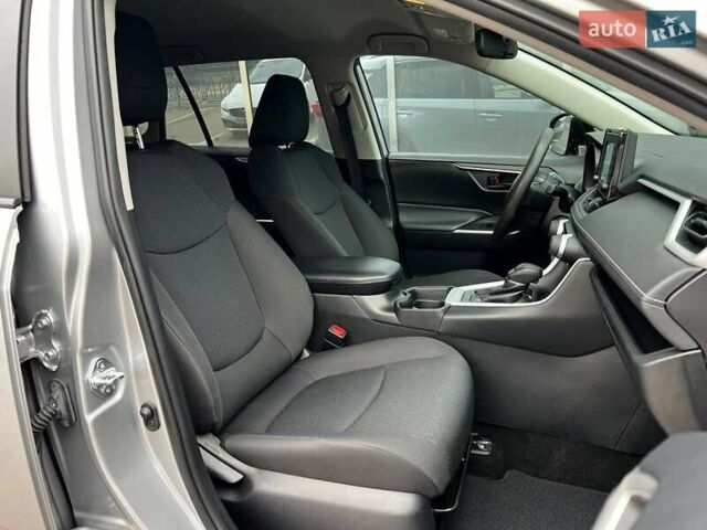 Серый Тойота РАВ 4, объемом двигателя 2.5 л и пробегом 223 тыс. км за 21900 $, фото 10 на Automoto.ua