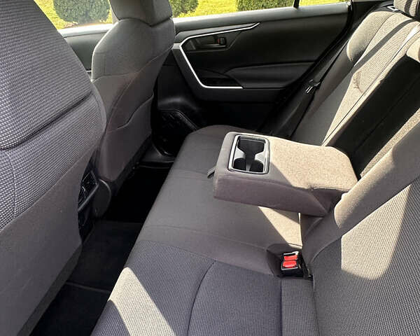 Серый Тойота РАВ 4, объемом двигателя 2.49 л и пробегом 128 тыс. км за 28500 $, фото 12 на Automoto.ua