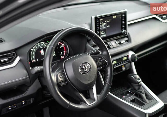 Серый Тойота РАВ 4, объемом двигателя 1.99 л и пробегом 55 тыс. км за 29108 $, фото 12 на Automoto.ua