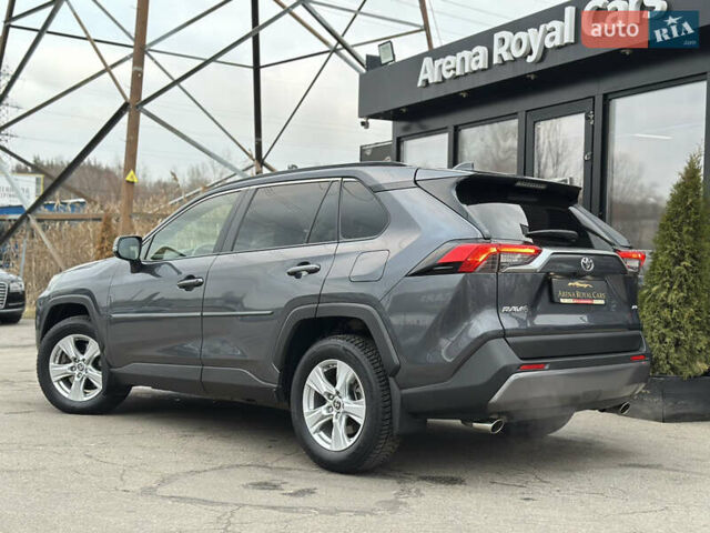 Серый Тойота РАВ 4, объемом двигателя 1.99 л и пробегом 48 тыс. км за 33500 $, фото 3 на Automoto.ua