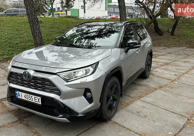 Сірий Тойота РАВ 4, об'ємом двигуна 2.49 л та пробігом 81 тис. км за 38000 $, фото 2 на Automoto.ua