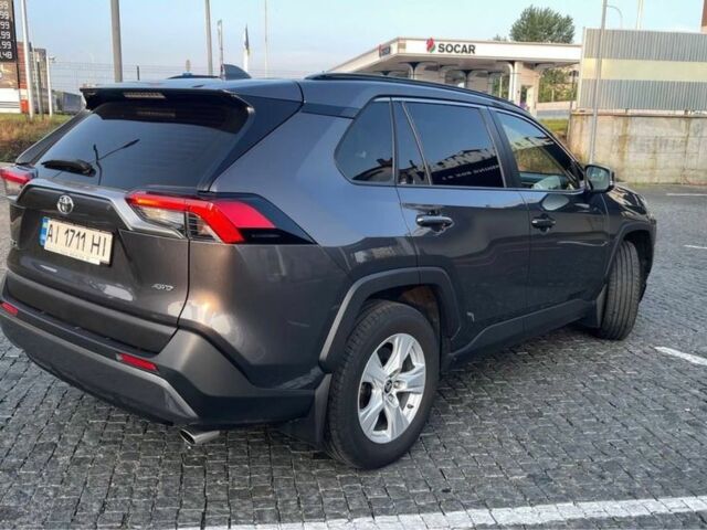 Сірий Тойота РАВ 4, об'ємом двигуна 2 л та пробігом 107 тис. км за 28200 $, фото 2 на Automoto.ua