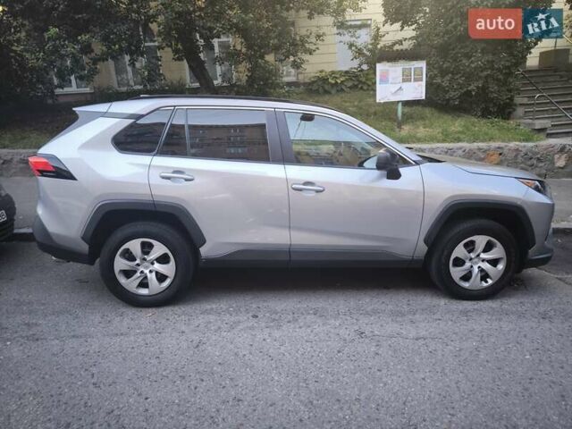 Серый Тойота РАВ 4, объемом двигателя 2.49 л и пробегом 223 тыс. км за 22000 $, фото 4 на Automoto.ua