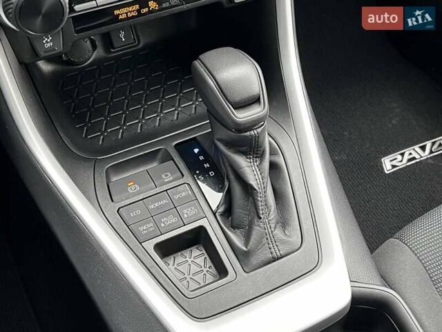Серый Тойота РАВ 4, объемом двигателя 2.5 л и пробегом 223 тыс. км за 21900 $, фото 21 на Automoto.ua