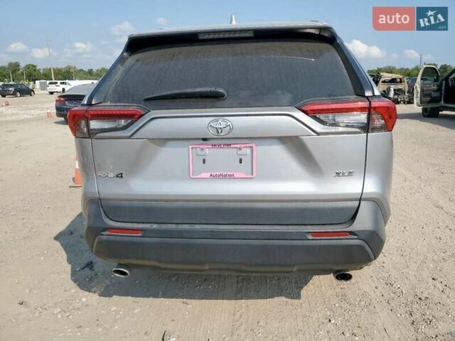 Серый Тойота РАВ 4, объемом двигателя 2.49 л и пробегом 122 тыс. км за 7900 $, фото 5 на Automoto.ua