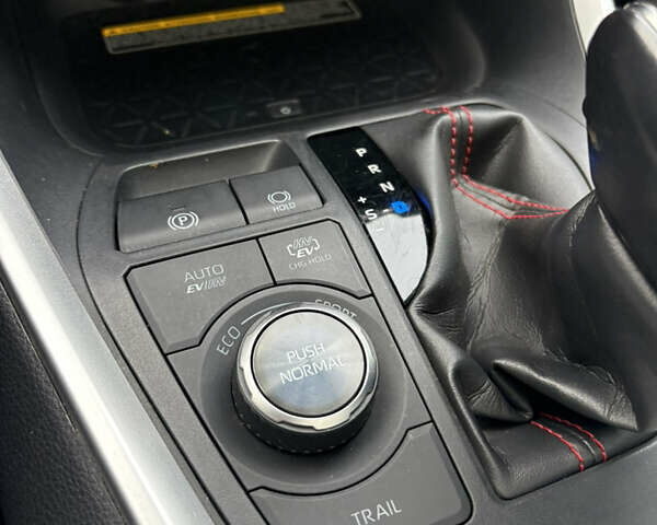 Серый Тойота РАВ 4, объемом двигателя 2.49 л и пробегом 67 тыс. км за 36999 $, фото 34 на Automoto.ua