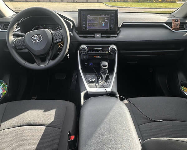 Серый Тойота РАВ 4, объемом двигателя 2.49 л и пробегом 128 тыс. км за 28500 $, фото 11 на Automoto.ua