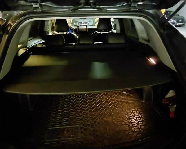 Сірий Тойота РАВ 4, об'ємом двигуна 2.49 л та пробігом 51 тис. км за 41000 $, фото 10 на Automoto.ua